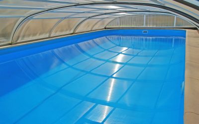 Abri de piscine télescopique : prix et conseils