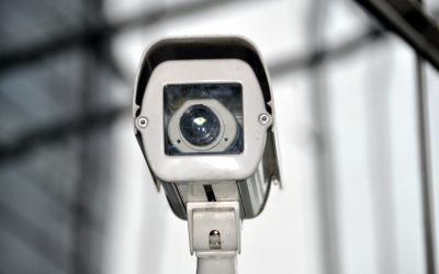 Prix de la télésurveillance : par moi ou par un pro ?